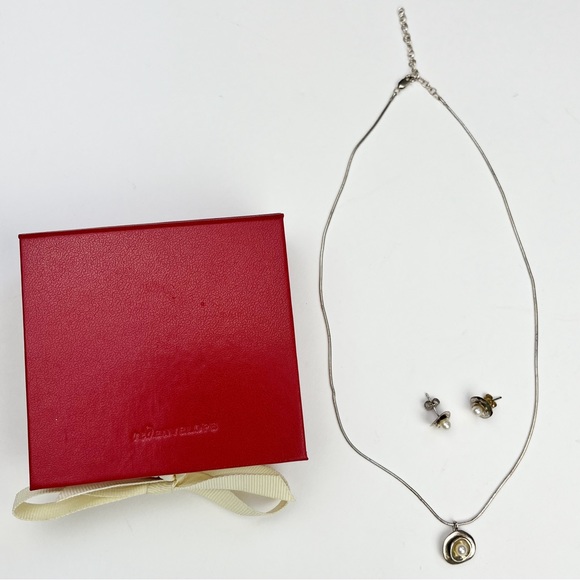 RED ENVELOPE sterling Silver and Pearl Petal Necklace and Earrings Set - Picture 7 of 14